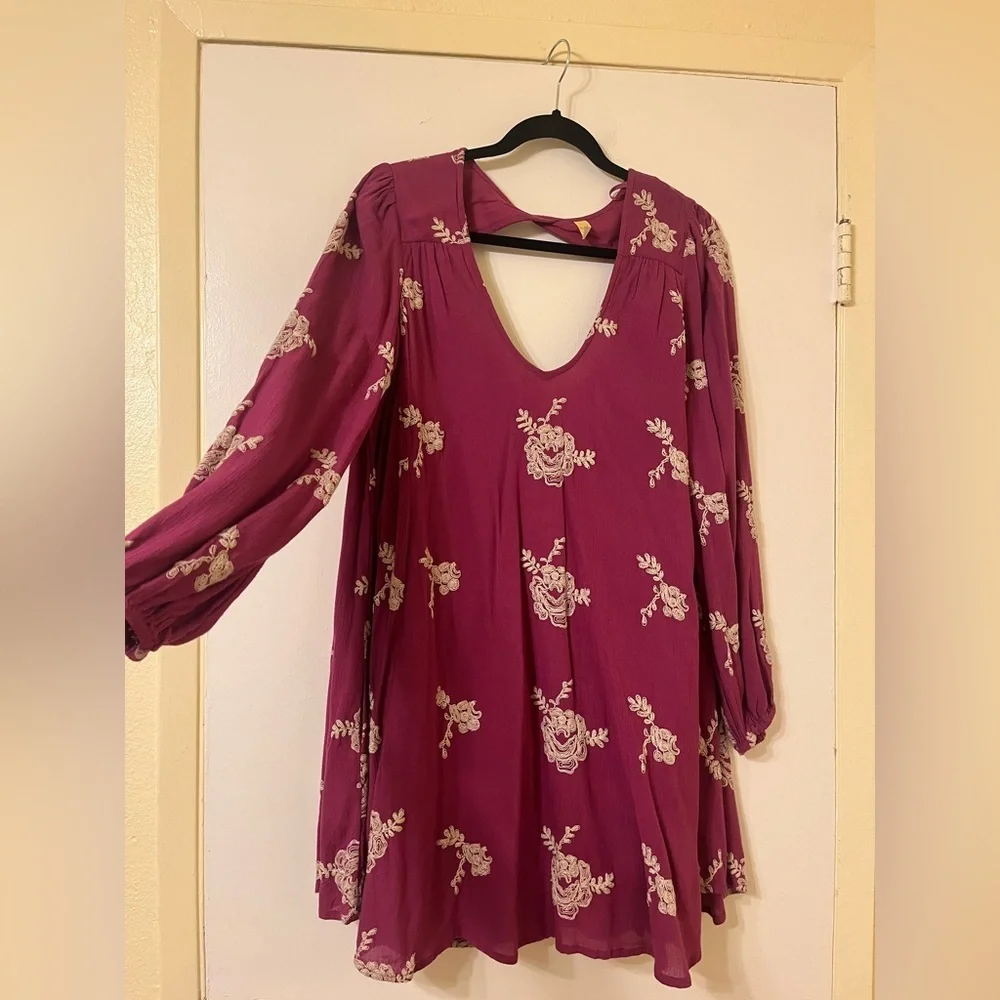 Free People Long Sleeve Floral Dress in Magenta - Picture 2 of 4